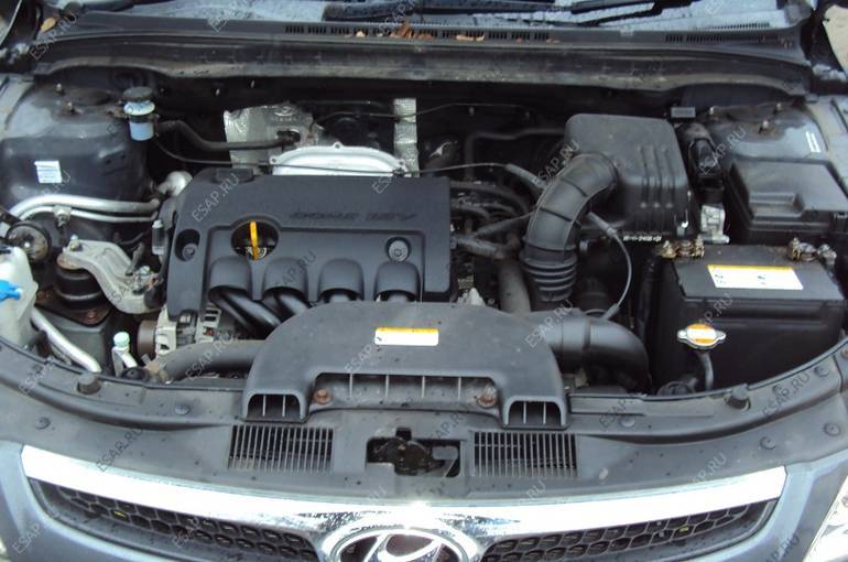двигатель HYUNDAI I30 1,6 16V G4FC  2009 год,.