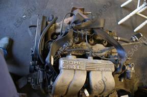 двигатель KOM. CHRYSLER VOYAGRR 2.4 BEN  ROK1996-00