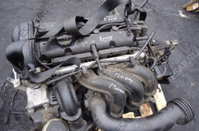двигатель комплектный 1.6 16V HWDA Ford Focus Cmax 2006 год
