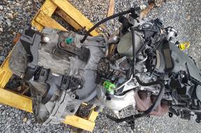 двигатель комплектный 2.3  150km 2013 год .Renault Master