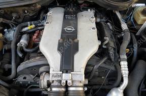 двигатель комплектный КОРОБКА ПЕРЕДАЧ opel omega c 2.6