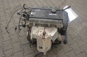 двигатель комплектный Mazda 121 1,3B