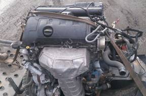 двигатель комплектный  PEUGEOT CITROEN BMW 16V