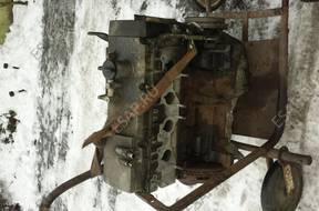 двигатель комплектный  renault scenic и 1,6 8 v