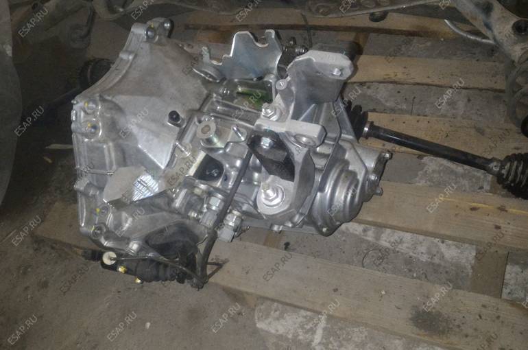 двигатель КОРОБКА ПЕРЕДАЧ tył dach Mazda 2 1.5 2015 2016