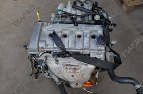 двигатель MAZDA PREMACY 1,8 16V 2001 год. CE04D16