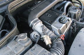 двигатель   mercedes  w 202