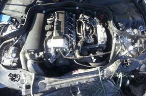 двигатель  MERCEDES W211 2.2 CDI 646811