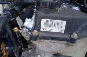 двигатель MOTOR 1KR TOYOTA YARIS II 1.0 2009