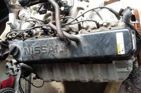 двигатель nissan 4.2 tb rozrusznik alternator czci