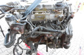 двигатель Nissan Almera Tino N16 2.2 di 2000r.