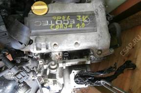 двигатель OPEL CORSA 1,0 3V 1993 год,