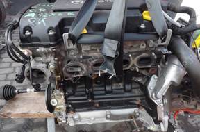 двигатель OPEL CORSA D , ADAM A12XER NIEKOMPLETNY