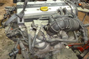 двигатель OPEL VECTRA B 1.8 ECOTEC  X18XE