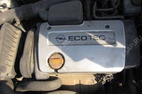 двигатель Opel Vectra Zafira 1.6 eco tec 2003 год.