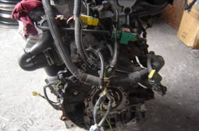 двигатель PEUGEOT 206 1,6L 16V