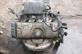 двигатель PEUGEOT 206 1.1 B WIELOPUNKT