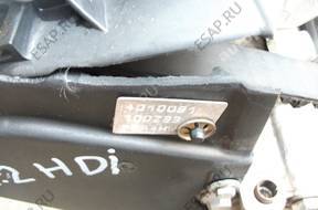 двигатель PEUGEOT FIAT LACIA  2.2 HDI 10DZ33 2003r