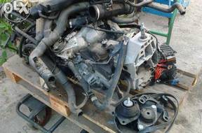 двигатель renault 2,2 td +skrzynia komplet