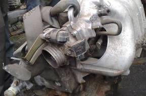 двигатель RENAULT MEGANE 1.8 бензиновый BEZ OSPRZETU.