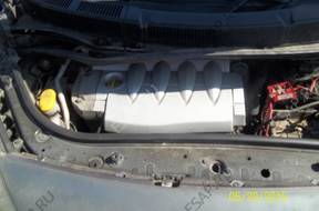 двигатель RENAULT SCENIC 1,6 16V 2005 год-