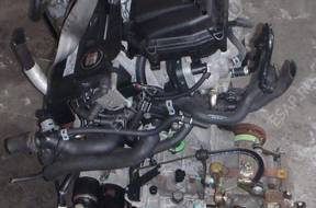 двигатель SEAT LEON 1.6 16V AZD