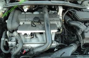 двигатель VOLVO S60 2.0 T 2000 год
