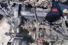 двигатель VW GOLF 3 1.8 PENY WTRYSK KPL