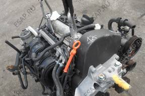 двигатель VW GOLF 4 LEON 1.6 16V BCB 01 ГОД 143 TYSKM