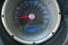 двигатель VW POLO 6N2  1.4 8V AKK AUD