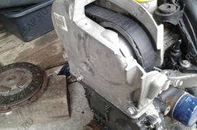 двигатель+КОРОБКА ПЕРЕДАЧ 1.6 бензиновый Renault Laguna III