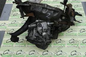 ESPERO 1.5 16V 1994 год КОРОБКА ПЕРЕДАЧw F16 90375354
