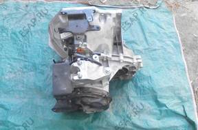 FIESTA MK7 1.5TDCI КОРОБКА ПЕРЕДАЧ BA6 год,7002ABF LAP