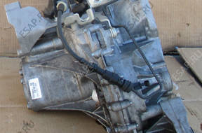 FOCUS C MAX MK2 1.6TDCI КОРОБКА ПЕРЕДАЧW AV6 год,7002KJ