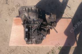 FOCUS MK2 C-MAX 1.8TDCI КОРОБКА ПЕРЕДАЧW 4M5 год,7002YA