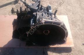 FOCUS MK2 C-MAX 1.8TDCI КОРОБКА ПЕРЕДАЧW 4M5 год,7002YA