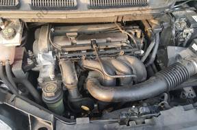 FOCUS MK2 II C-MAX двигатель 1.6 16V 100KM HWDA HWDB