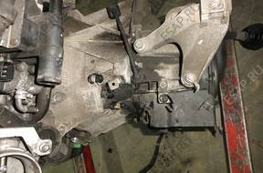 FORD C-MAX FL 1,8 16V КОРОБКА ПЕРЕДАЧW 4M5 год,7002NE