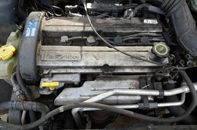 Ford Eskort 1.6 16v 1998 год двигатель комплектный