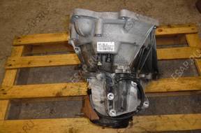 Ford Fiesta MK7 08-12 КОРОБКА ПЕРЕДАЧw 8A6 год,7002JA