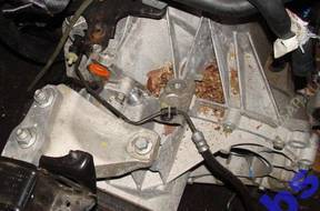 FORD FIESTA MK7 1.6 TDCI КОРОБКА ПЕРЕДАЧW EU5
