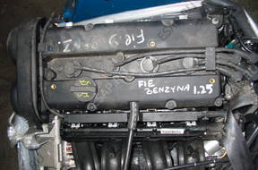 Ford Fiesta MK7 2009 год двигатель 1.25 и бензиновый