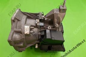 FORD FOCUS 1.6 16V КОРОБКА ПЕРЕДАЧ XS4 год,7002FA