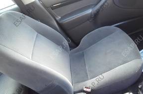 Ford Focus и 1 HB fotel przod tyl