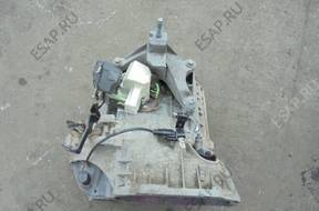 FORD FOCUS I 1.8 TDDI КОРОБКА ПЕРЕДАЧW 2S4 год,-7002-LA