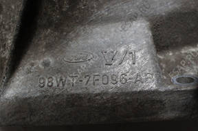 Ford Focus mk1 1,4 КОРОБКА ПЕРЕДАЧ МЕХАНИЧЕСКАЯ XS4 год,-7002-CE