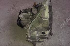 FORD FOCUS MK2 КОРОБКА ПЕРЕДАЧW 1.8i 4M5 год,-7002-NE