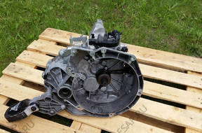 FORD FOCUS MK3 1.6 TDCI КОРОБКА ПЕРЕДАЧW AV6 год, 7002