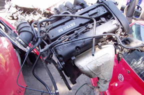 Ford Focus MkI 1,6 74kW/100KM ZETEC двигатель motor