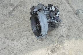 FORD КОРОБКА ПЕРЕДАЧW 6G9 год,-7002-AA